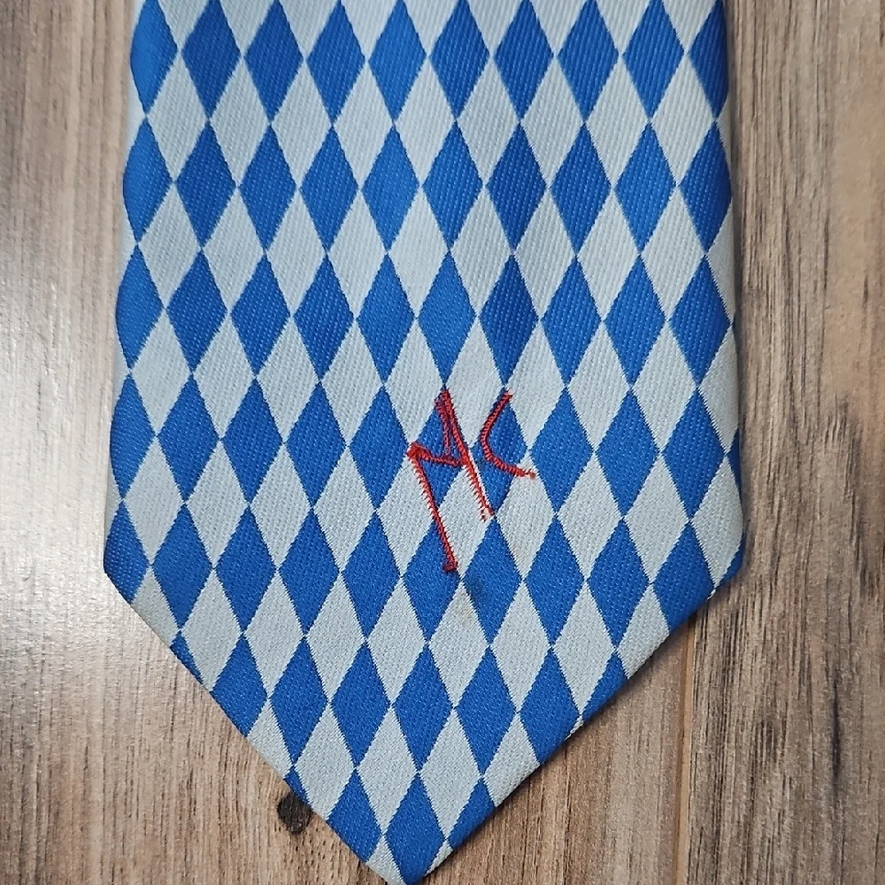 Commodore Trevira Vintage Retro Blue and White Argyle Print Tie